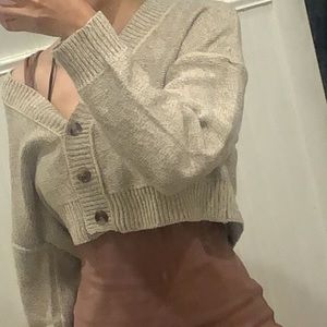 Cropped cardigan